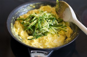 Scrambled eggs with added courgette (zucchini)